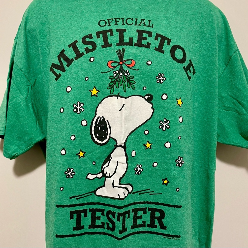 Green Snoopy “Official Mistletoe Tester” Christmas Graphic Tee | Size 2XL - Picture 2 of 4